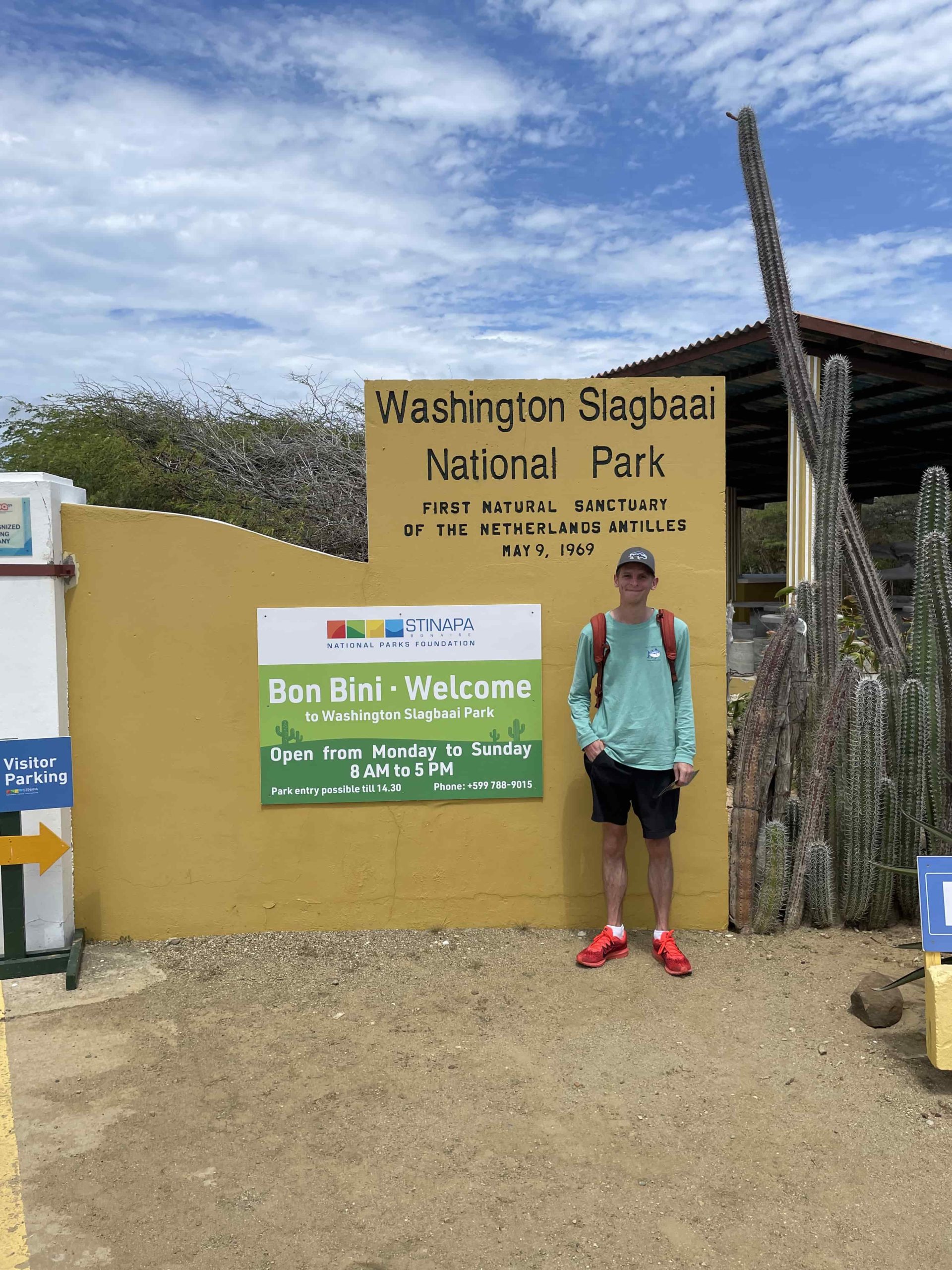 Washington Slagbaii Park Entrance Sign