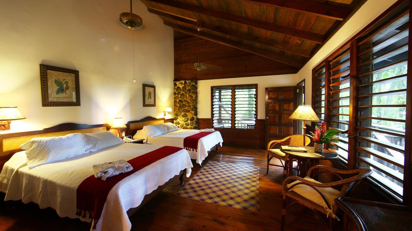 Pico Bonito Lodge Hotel Room