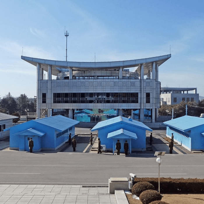 The JSA located in the DMZ. Picture of 3 blue houses